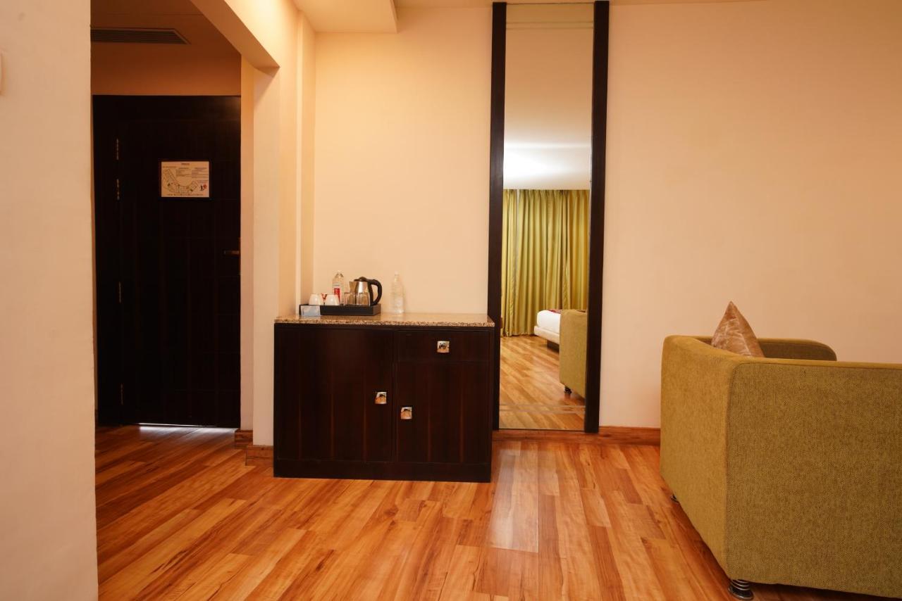 Spectrum Resort, Spa & Residences Udaipur Exterior photo
