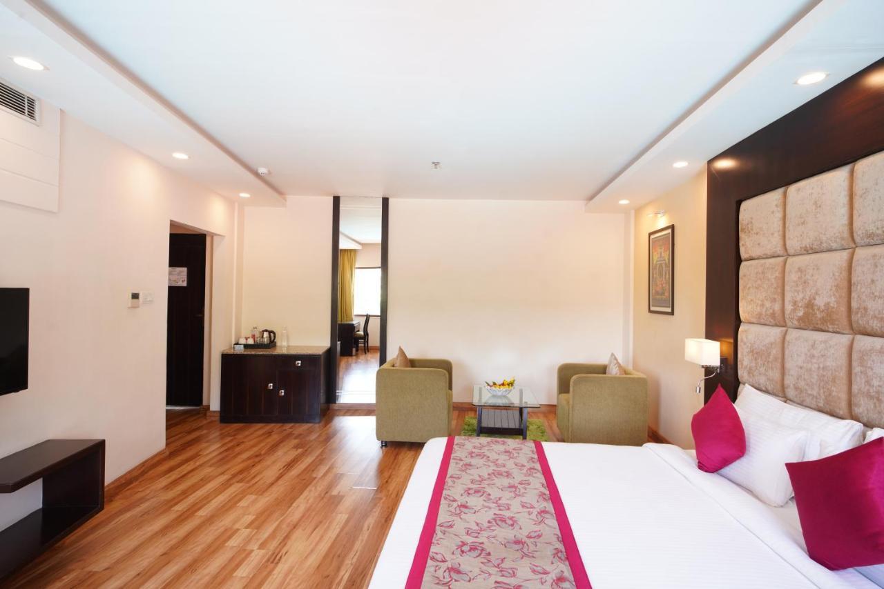 Spectrum Resort, Spa & Residences Udaipur Exterior photo