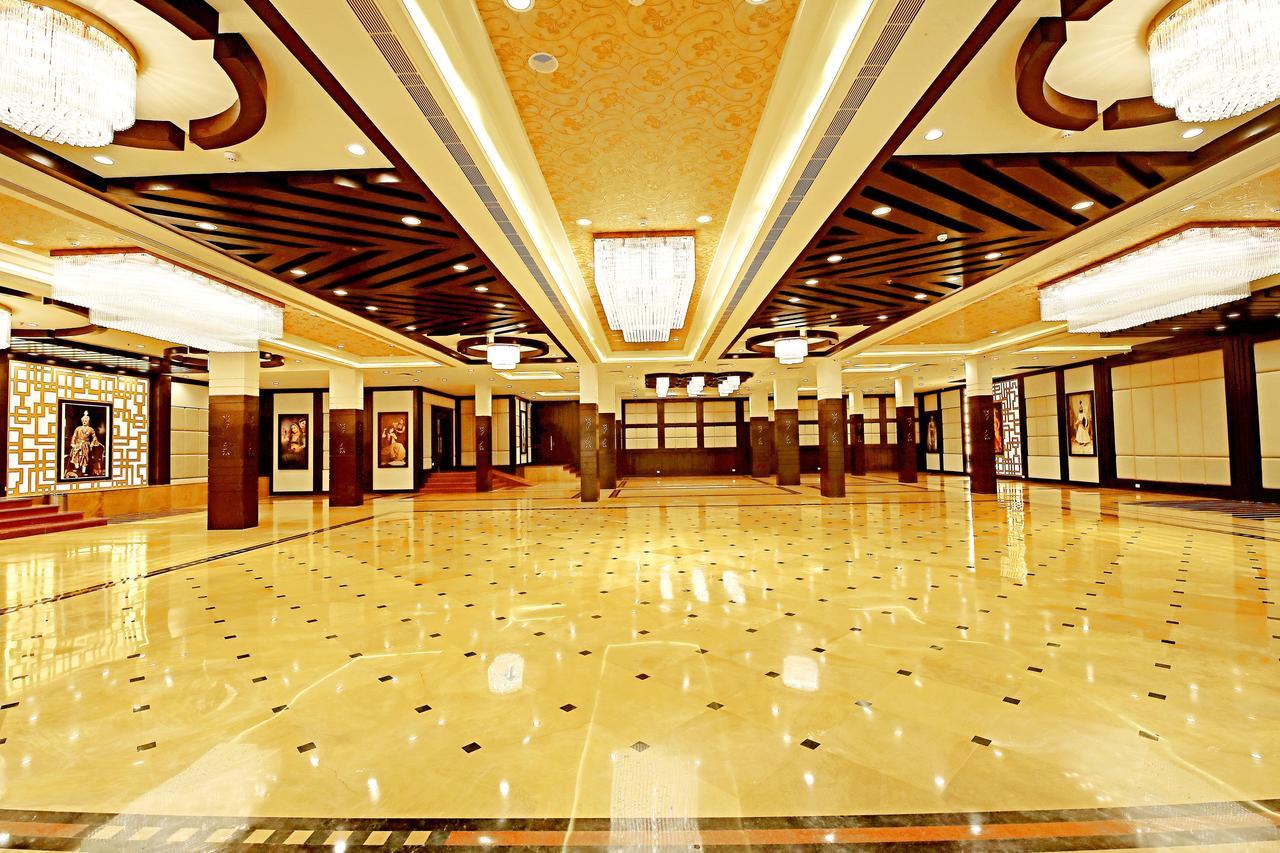 Spectrum Resort, Spa & Residences Udaipur Exterior photo