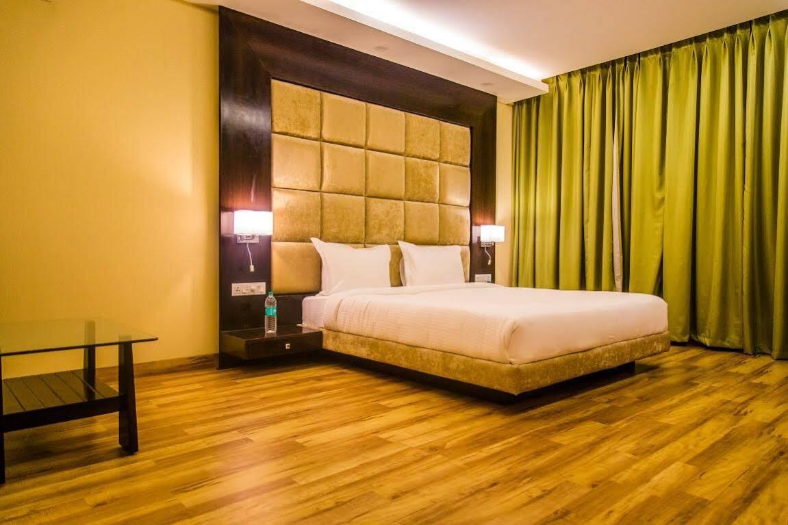 Spectrum Resort, Spa & Residences Udaipur Exterior photo