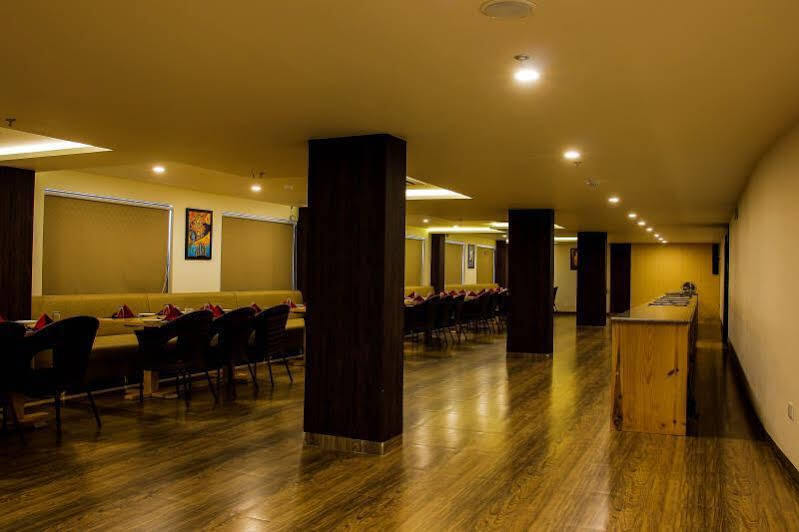 Spectrum Resort, Spa & Residences Udaipur Exterior photo