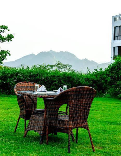 Spectrum Resort, Spa & Residences Udaipur Exterior photo